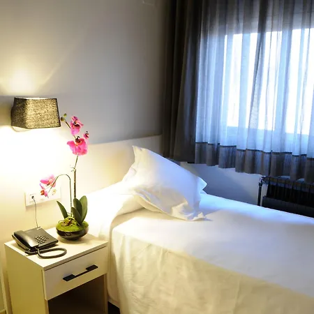 New Colon Hotel