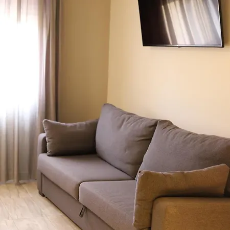 New Colon Otel