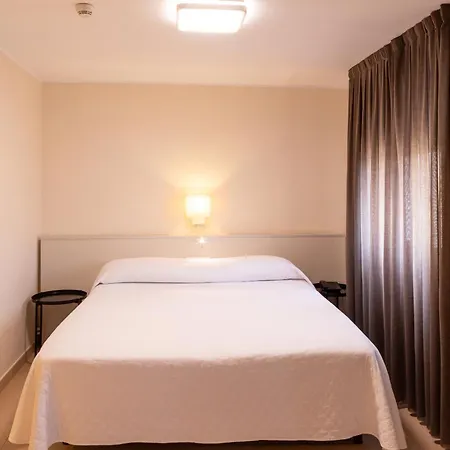 Hotel New Colon 3*