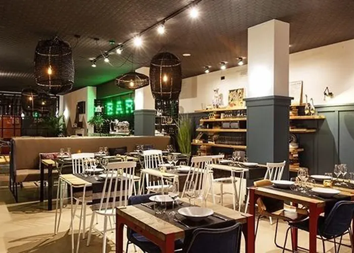 New Colon Szálloda 3*